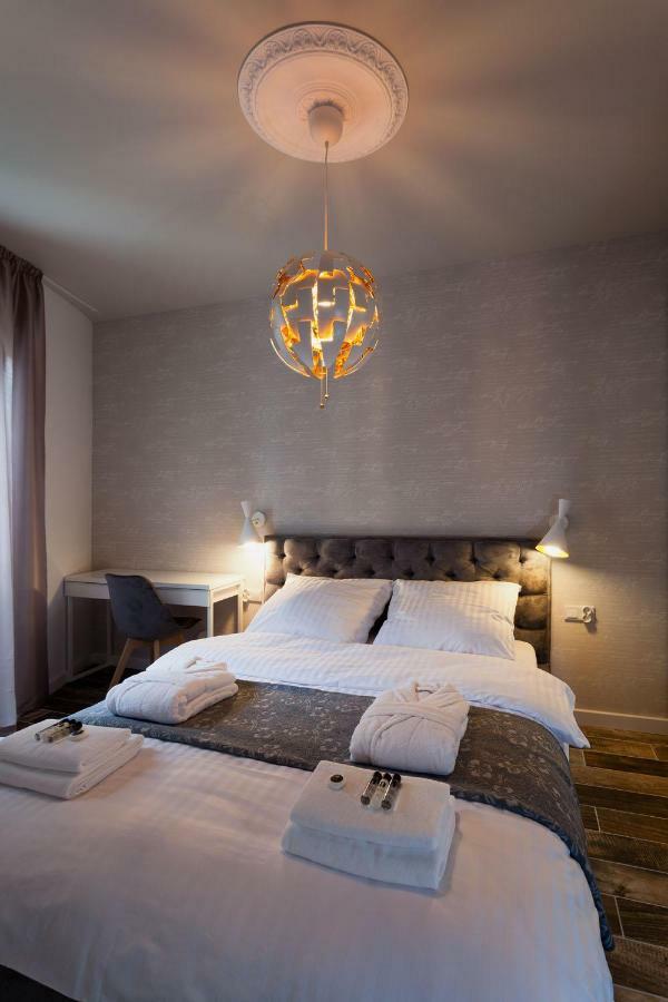 City Of The Kings Piano Apartment Krakow Ngoại thất bức ảnh